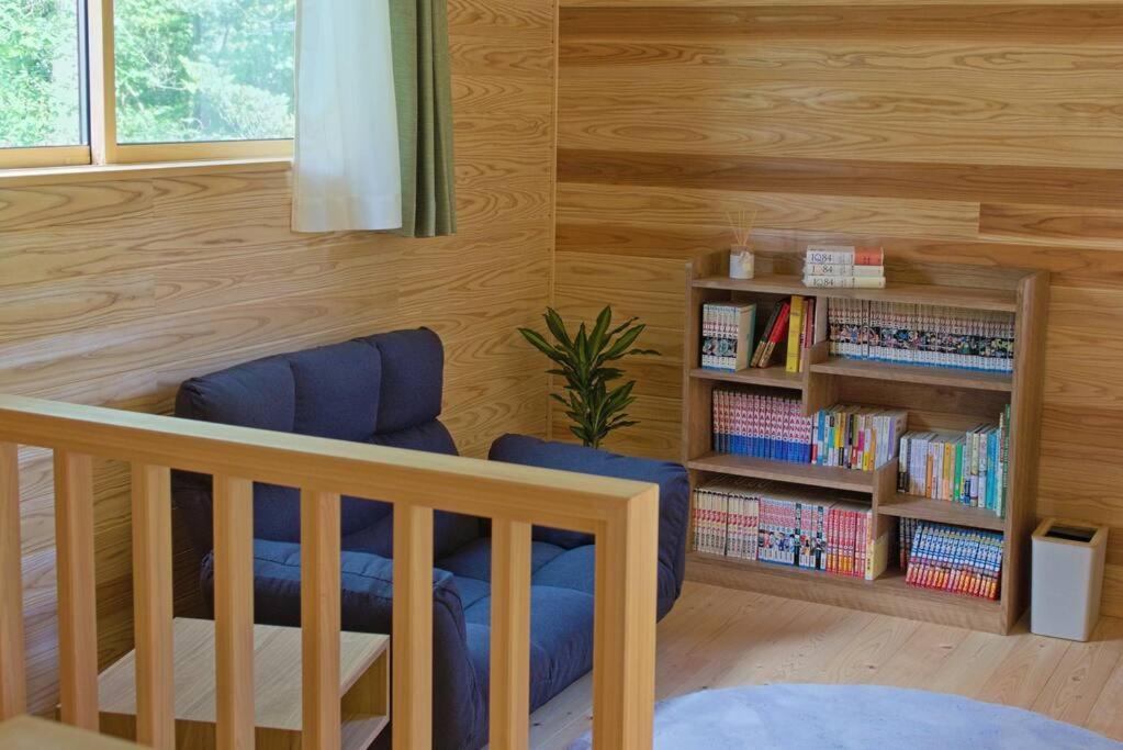 Hinoki No Ie - Cottage With Natural Hot Spring In A Cypress Bathtub Shika Exteriör bild