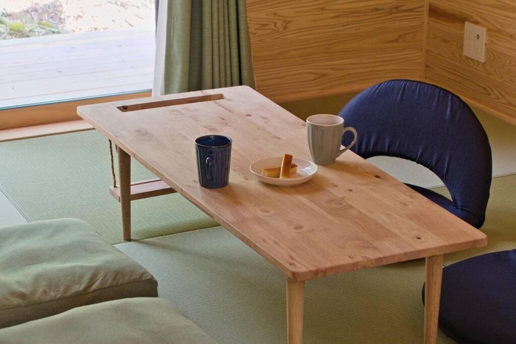 Hinoki No Ie - Cottage With Natural Hot Spring In A Cypress Bathtub Shika Exteriör bild